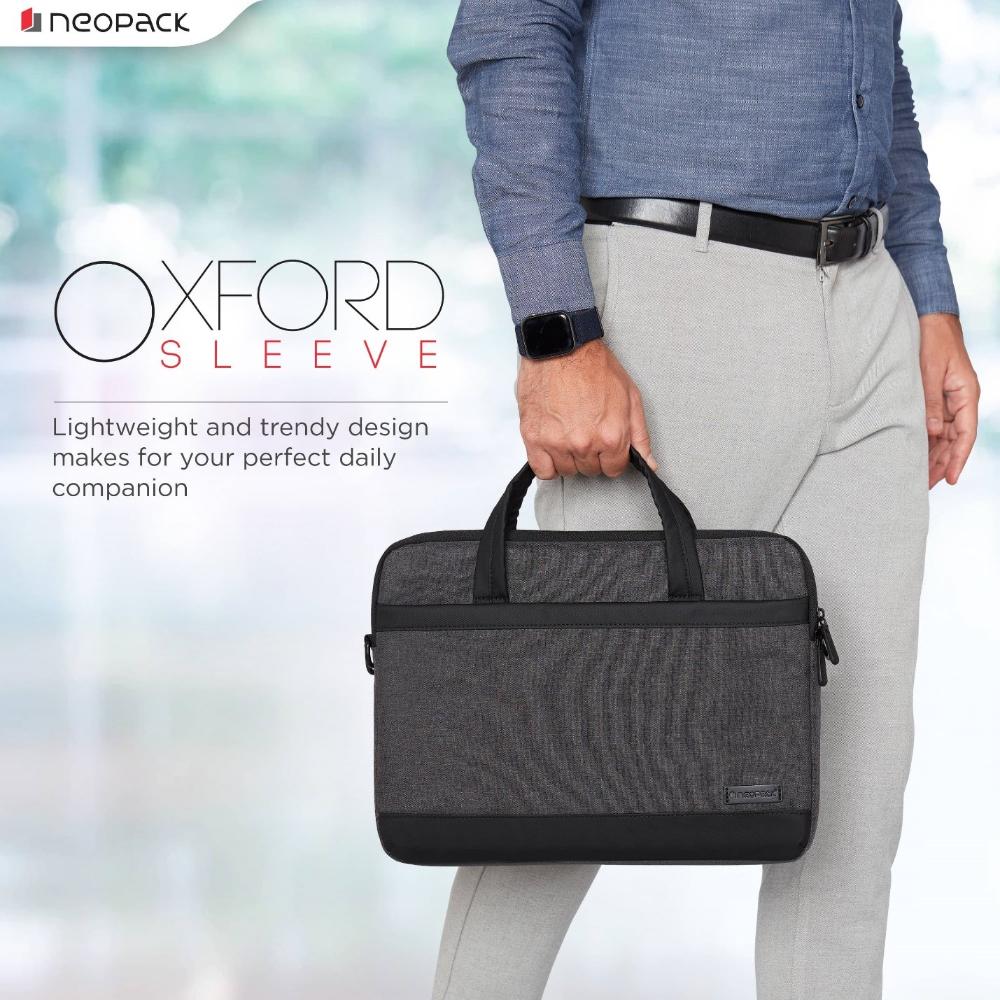 Neopack Oxford Sleeve Black - For 15.4 inch Laptops & 16.2 inch Macbook