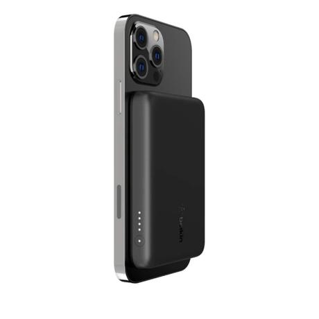 Belkin 2500 mAh Magnetic MagSafe Compatible Wireless Power Bank, BPD002btBK, Black-2