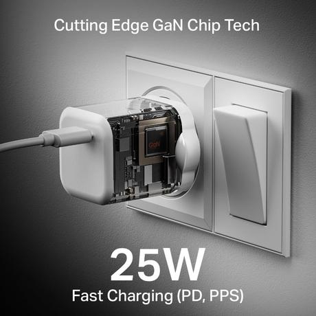 boAt 25 W PD Mobile Charger, Pearl White-3