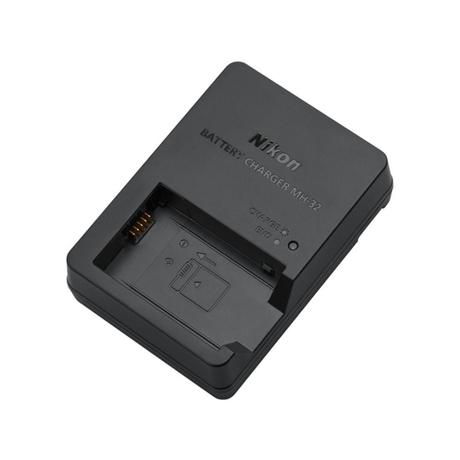 Nikon MH 32 Battery Charger-0