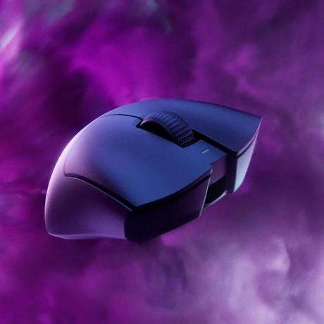 Razer DeathAdder V3 Pro Wireless Gaming Mouse, Black, Ultra Lightweight, Focus Pro 30K Optical Sensor, Optical Switches Gen-3, HyperSpeed Wireless, 5 Programmable Buttons-1