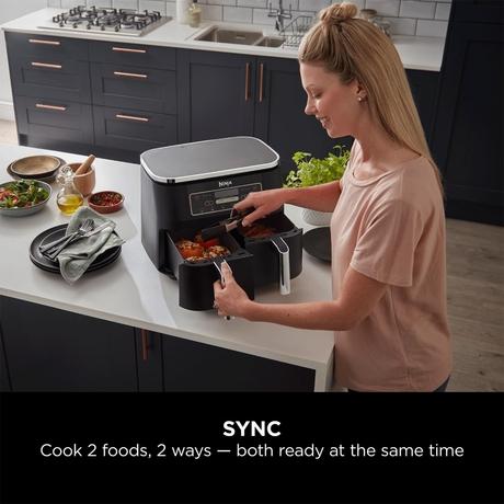Ninja Food Dual Zone 7.6 L Air Fryer, Black, AF300IN-4