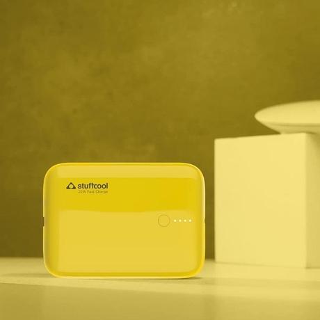 Stuffcool 10000 mAh Power Bank, Palm Smallest Yellow-5