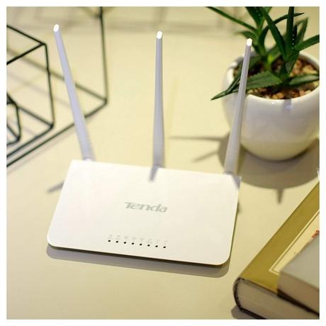 Tenda F3 300Mbps Wireless Router with 3 External Antennas - White-4